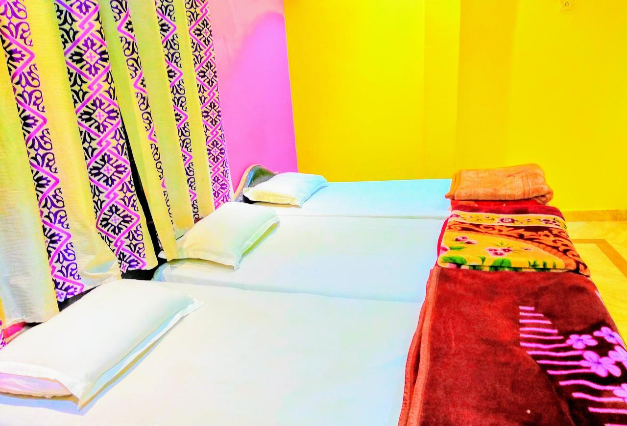 Shree Sai Paying Guest House Варанаси Экстерьер фото